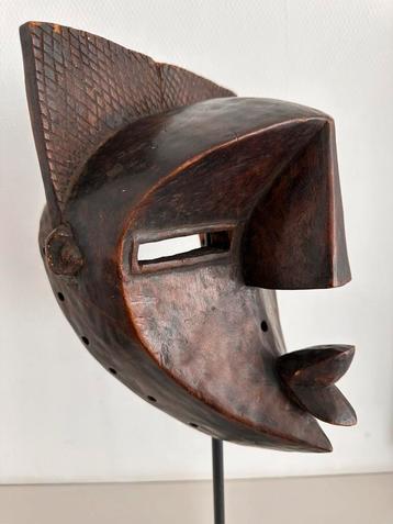 Lwalwa masker Afrikaanse kunst privé collectie Matadi  1950 beschikbaar voor biedingen