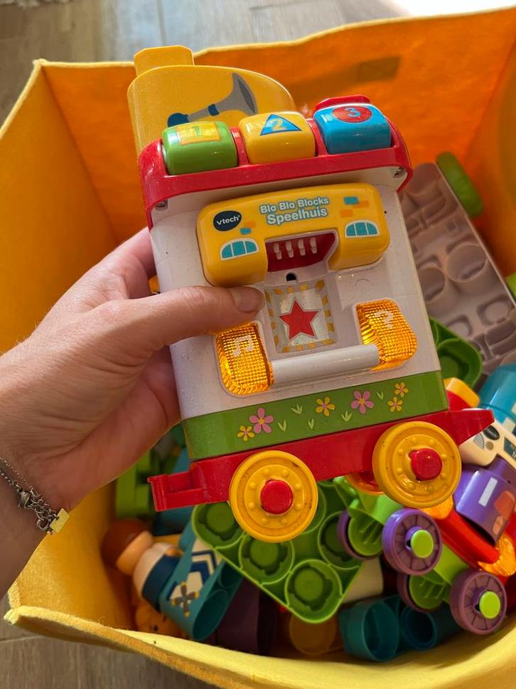 Vtech Bla Bla Blocks - leuk & leerzaam!, Kinderen en Baby's, Speelgoed | Bouwstenen, Gebruikt, Overige merken, Ophalen of Verzenden
