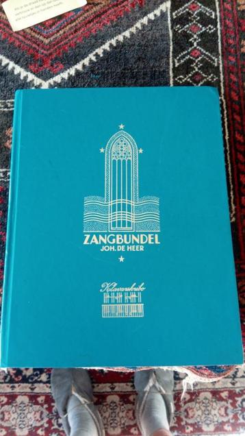 Bladmuziekboek Johan de Heer Klavarskribo in goede staat. Ga beschikbaar voor biedingen
