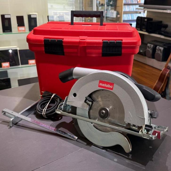 Metabo KS 66 Cirkelzaag Compleet in Koffer, Doe-het-zelf en Verbouw, Gereedschap | Zaagmachines, Gebruikt, Cirkelzaag, 1200 watt of meer