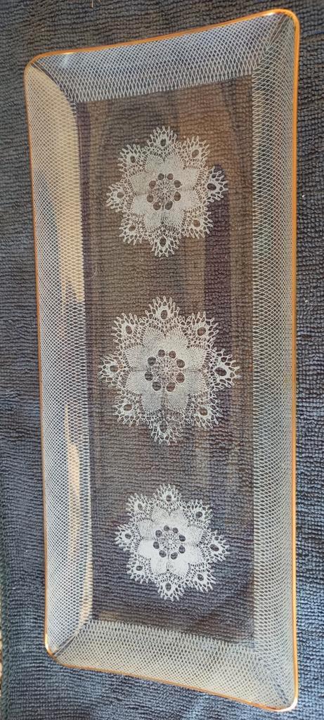 Vintage Glazen Schaal met Bloemmotief, Antiek en Kunst, Antiek | Glas en Kristal, Ophalen of Verzenden