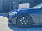 BMW 3-serie Touring M340i xDrive High Executive - TANZANITE, Auto's, BMW, Blauw, Adaptive Cruise Control, Vierwielaandrijving