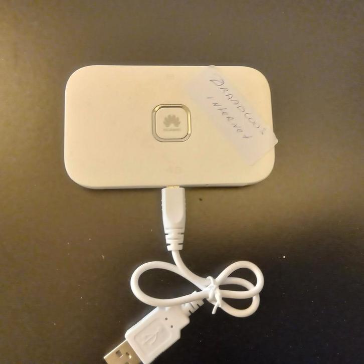 Mobiele WiFi Router - Overal Internet!, Computers en Software, Accesspoints, Gebruikt, Ophalen of Verzenden