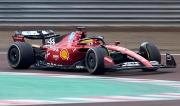 Lewis Hamilton Ferrari Fiorano Test 2023 Looksmart 1:18 beschikbaar voor biedingen
