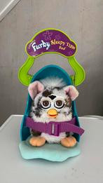 Furby 1998 + sleepy time bed, Kinderen en Baby's, Speelgoed | Overig, Ophalen of Verzenden, Zo goed als nieuw