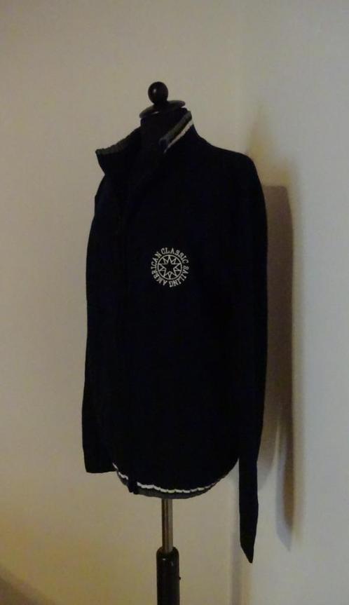 NIEUW maat XL. VEST MEN WEAR Met Ritssluiting ook in de kraa, Kleding | Heren, Truien en Vesten, Nieuw, Maat 56/58 (XL), Zwart