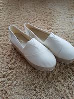 Dames Schoenen!! NIEUW!!, Nieuw, Ophalen of Verzenden, Wit, Instappers