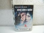 vhs 69b along came a spider, Cd's en Dvd's, VHS | Film, Vanaf 16 jaar, Ophalen of Verzenden, Zo goed als nieuw, Horror
