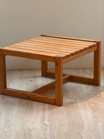 Tafel/bijzettafel: Plantentafel  beschikbaar voor biedingen