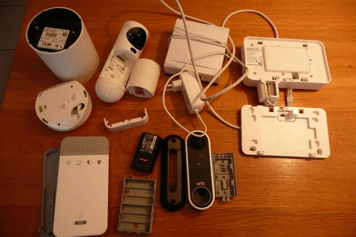 Verisure Arlo materialen alarm camera rook generator, Doe-het-zelf en Verbouw, Overige Doe-het-zelf en Verbouw, Gebruikt, Ophalen of Verzenden