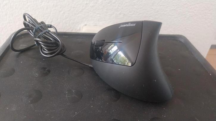 Perixx Ergonomische Muis - Bedraad linkshandig, Computers en Software, Muizen, Gebruikt, Muis, Rechtshandig, Bedraad, Ergonomisch