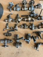 Oude messing kraantjes, Antiek en Kunst, Antiek | Gereedschap en Instrumenten, Ophalen