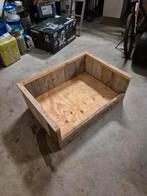 Hondenmand steigerhout, binnenmaat 75 x 50 cm .bodemhoogte 1, Ophalen, Zo goed als nieuw