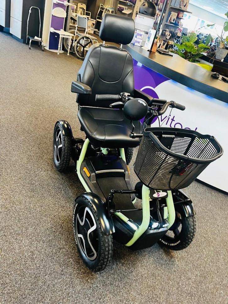 Scoozy S800 – luxe en krachtige scootmobiel – 18 km/u, Diversen, Brommobielen en Scootmobielen, Nieuw, Sterling, 46 km of meer