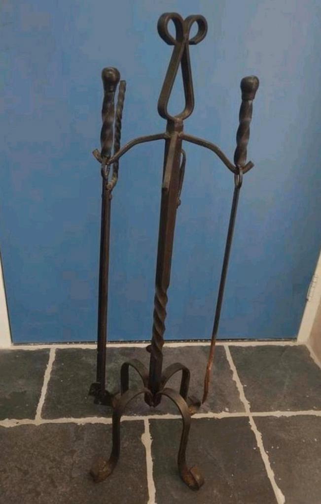 Kachel / haard bestekset (2x tang, 1x pook en 1x houder), Huis en Inrichting, Kachels, Gebruikt, Houtkachel, Hout, Ophalen of Verzenden