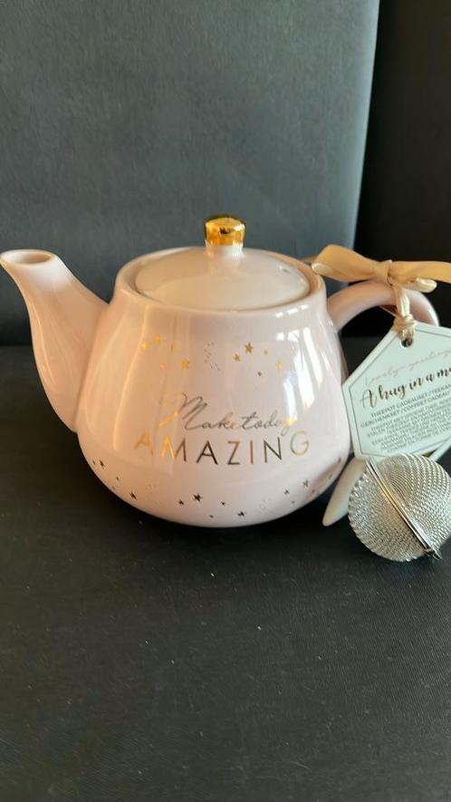 Schattig theepotje met theezeef, 0,5 liter (nieuw), Huis en Inrichting, Keuken | Servies, Nieuw, Overige typen, Overige stijlen
