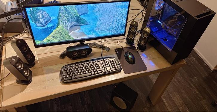 PC Gaming set (incl. monitor, muis, speakers, toetsenbord), Computers en Software, Desktop Pc's, Gebruikt, 4 Ghz of meer, SSD
