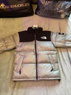 The north face puffer zilver /zwart top kwaliteit nieuw, Kleding | Heren, Jassen | Winter, Ophalen of Verzenden, Zo goed als nieuw