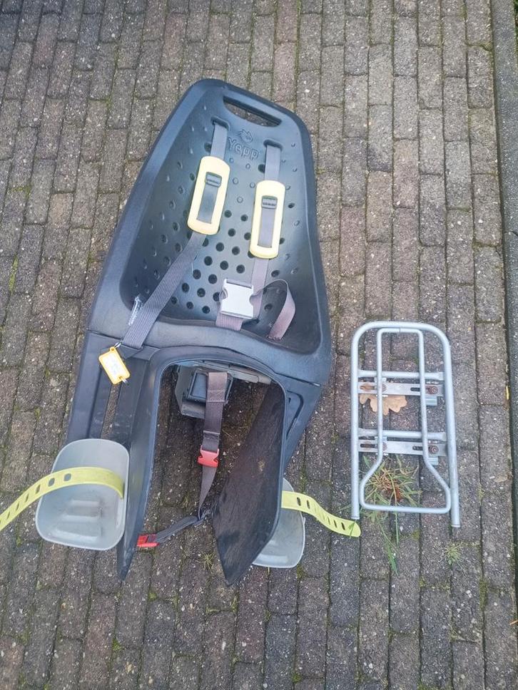 Yepp Fietsstoeltje Achter - Gebruikt, Fietsen en Brommers, Fietsaccessoires | Fietsstoeltjes, Gebruikt, Voetsteuntjes, Ophalen