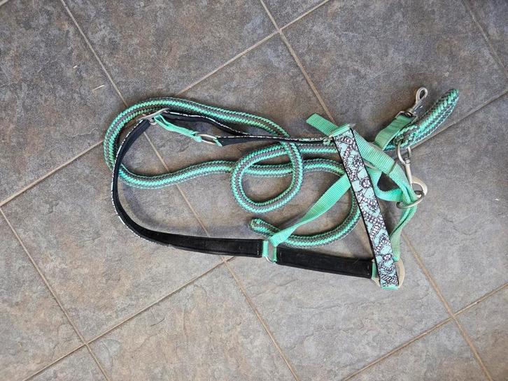 QHP Collection halster met halstertouw - maat Full, Dieren en Toebehoren, Paarden en Pony's | Overige Paardenspullen, Zo goed als nieuw