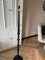 Elegante zwarte vloerlamp riviera maison, Huis en Inrichting, Lampen | Vloerlampen, Ophalen, Zo goed als nieuw, Hout, 150 tot 200 cm