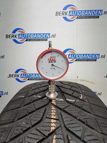 2x Yokohama Bluearth Winter V905 265/65 R17 112T 265/65/17 2 beschikbaar voor biedingen