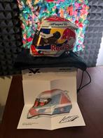 Max Verstappen helm 1:2 Retro 2023, Verzamelen, Automerken, Motoren en Formule 1, Nieuw, Ophalen of Verzenden, Formule 1