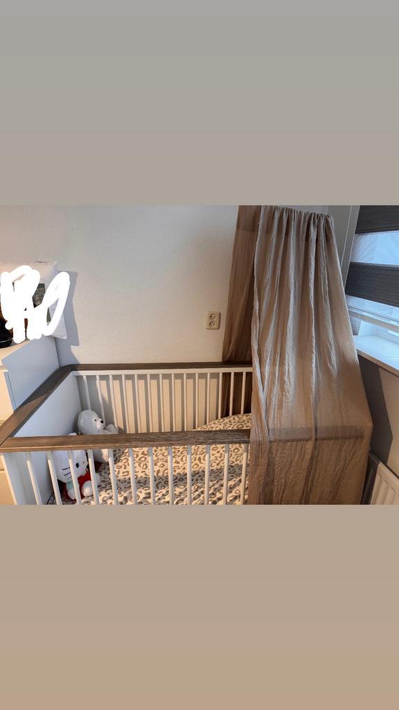 Ledikant & kledingkast, Kinderen en Baby's, Kinderkamer | Complete kinderkamers, Zo goed als nieuw, Jongetje of Meisje, Ophalen of Verzenden