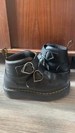 Dr. Martens Boots Devon Hearts, Ophalen of Verzenden, Zo goed als nieuw, Zwart