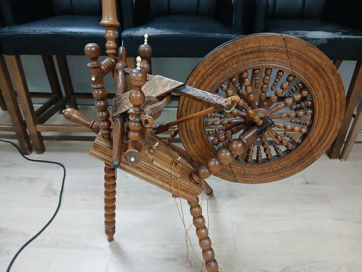 Antieke Spinnewiel, Antiek en Kunst, Antiek | Woonaccessoires, Ophalen of Verzenden