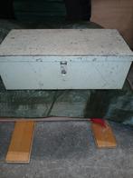 Vintage ijzeren kist, Ophalen of Verzenden