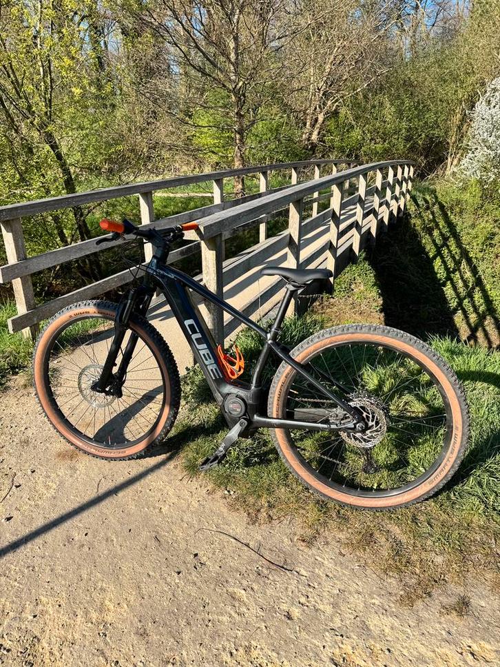 Cube Reaction Race maat M, Fietsen en Brommers, Elektrische fietsen, Zo goed als nieuw, Cube, 50 km per accu of meer, Ophalen