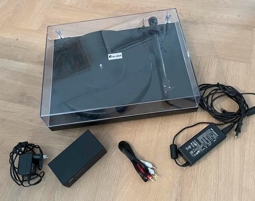 Pro-ject Debut Carbon EVO + NAD PP2E Phono Preamp, Audio, Tv en Foto, Platenspelers, Gebruikt, Platenspeler, Overige merken, Ophalen