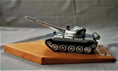 Tank T-54 Aluminium Messing en Stalen delen Trench art 1948, Antiek en Kunst, Curiosa en Brocante, Ophalen of Verzenden