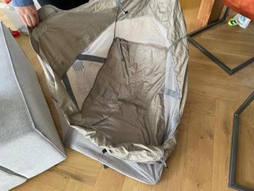 Verhoger voor Nuna campingbedje (gratis) beschikbaar voor biedingen