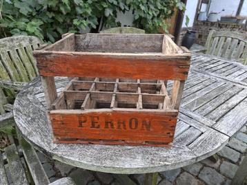 oude limonade bak Perron Munsterbilzen, jaren 1960 beschikbaar voor biedingen