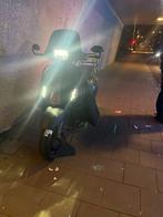 Vespa Sprint 2022 E5 Full Options - Mallossi Uitgevoerd, Gebruikt, Overige modellen, Maximaal 45 km/u, Ophalen of Verzenden