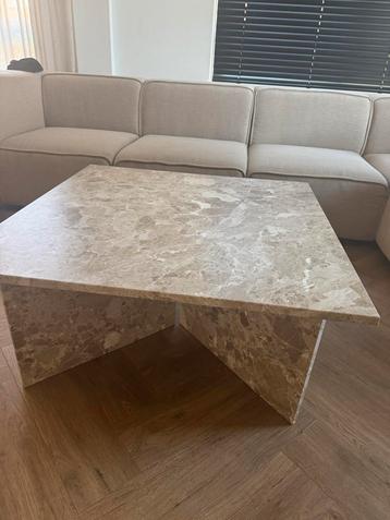 Mooie Salontafel - Tijdloze Stijl beschikbaar voor biedingen