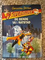 Geronimo Stilton - Superhelden: De Bende van Ratstad, Ophalen of Verzenden, Zo goed als nieuw, Fictie algemeen