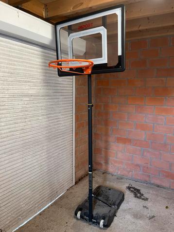 Mobiele Basketbalpaal - Verstelbaar beschikbaar voor biedingen