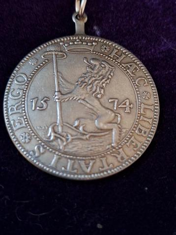 Leiden Noodmunt/Herdenkingspenning 1574/1974 beschikbaar voor biedingen