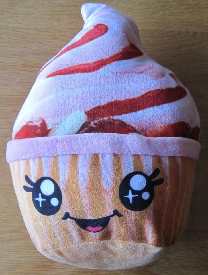 knuffel ijsje - als knuffel of decoratie, Kinderen en Baby's, Speelgoed | Knuffels en Pluche, Zo goed als nieuw, Overige typen