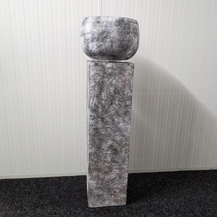 Diverse Sets - Zuil / Sokkel + Pot op voorraad (nieuw), Tuin en Terras, Tuinwanddecoratie