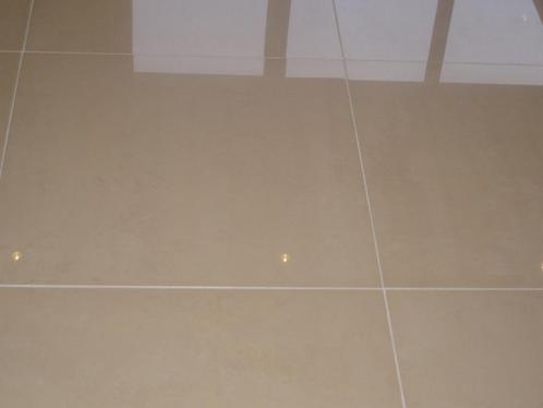 VLOERTEGELS BEIGE HOOGGLANS GEPOLIJST 60x60 cm - restpartij, Huis en Inrichting, Woonaccessoires | Overige, Nieuw, Ophalen