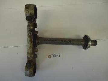 CB600F 2000 - 2002, 1998 - 1999 Honda T-stuk D1-28529 beschikbaar voor biedingen