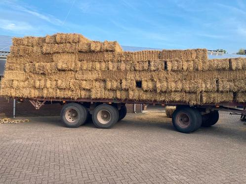 Stro balen strobalen tarwe en gerste stro  gerst goud geel, Dieren en Toebehoren, Dierenvoeding, Overige soorten, Ophalen of Verzenden