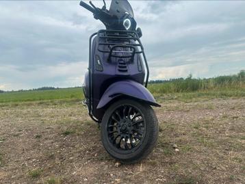 Vespa sprint custom full options geel kenteken beschikbaar voor biedingen