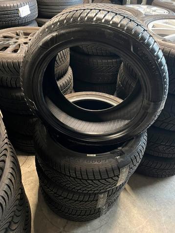 Winterbanden 215 45 16 Goodyear 2x7 2x8mm profiel beschikbaar voor biedingen