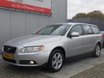 Volvo V70 2.0 Kinetic, Cruise Control, Airco, Youngtimer NL/, Auto's, Voorwielaandrijving, 145 pk, Stof, Gebruikt
