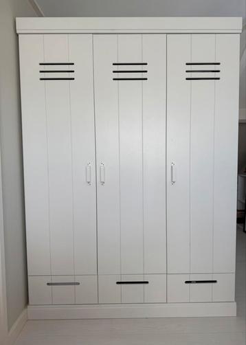 Woood , inrichting voor een kinderkamer van Woood beschikbaar voor biedingen